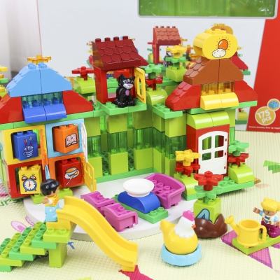 Đồ chơi Smoneo Duplo Lego 55008 - Bộ đồ chơi lắp ghép Hoạt động mỗi ngày của bé 175 chi tiết Toyhouse 